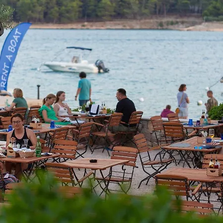 Mamin San Bed & Breakfast 4*