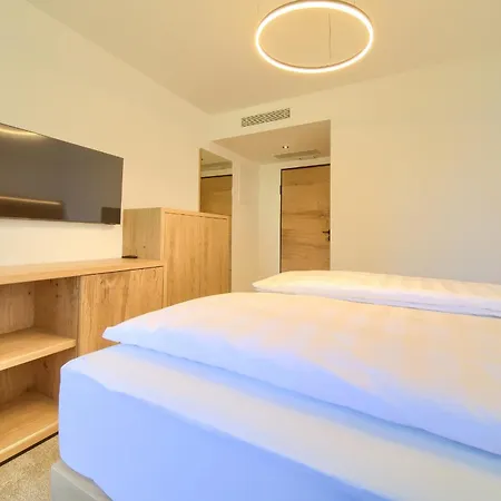 Mamin San Bed & Breakfast Cres