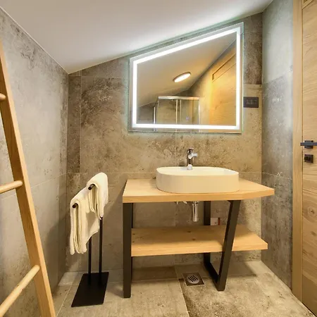 Mamin San Bed & Breakfast