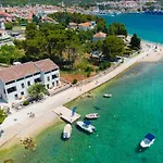 Mamin San Bed & Breakfast 4*