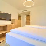 Mamin San Bed & Breakfast Cres