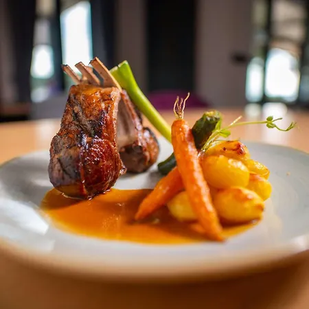 Mamin San krevet i doručak