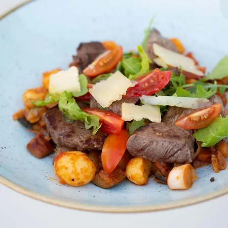 Mamin San Bed & Breakfast