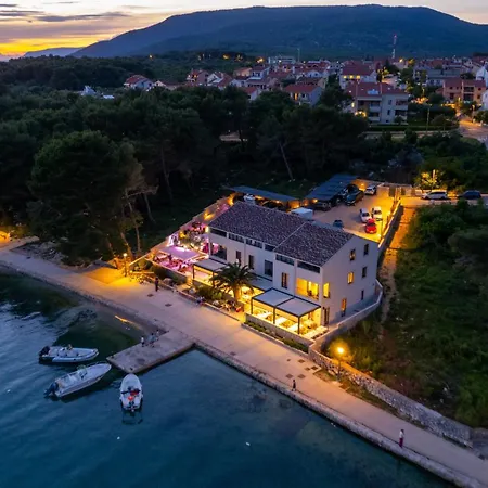 Mamin San Bed & Breakfast Cres