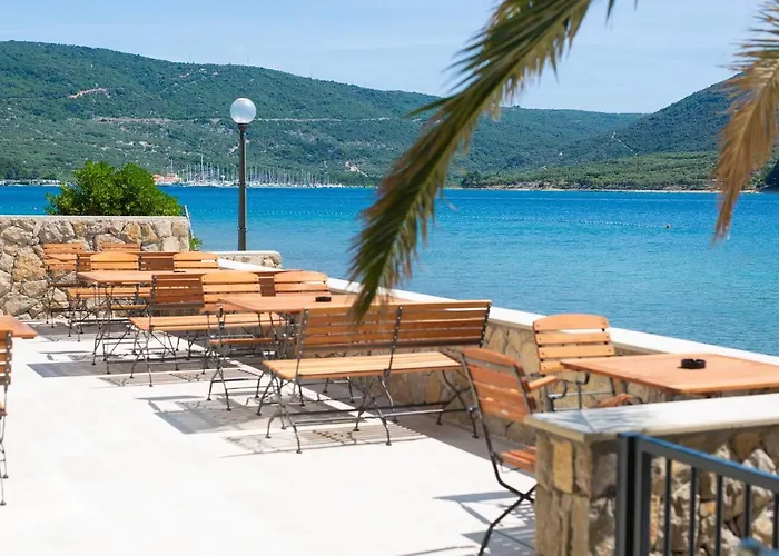 Mamin San Oda ve Kahvaltı