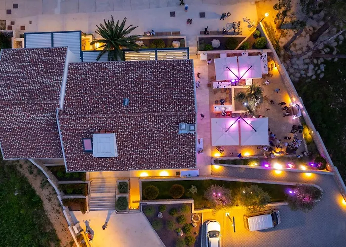 Oda ve Kahvaltı Mamin San