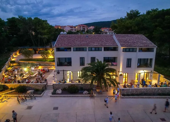 Mamin San Oda ve Kahvaltı